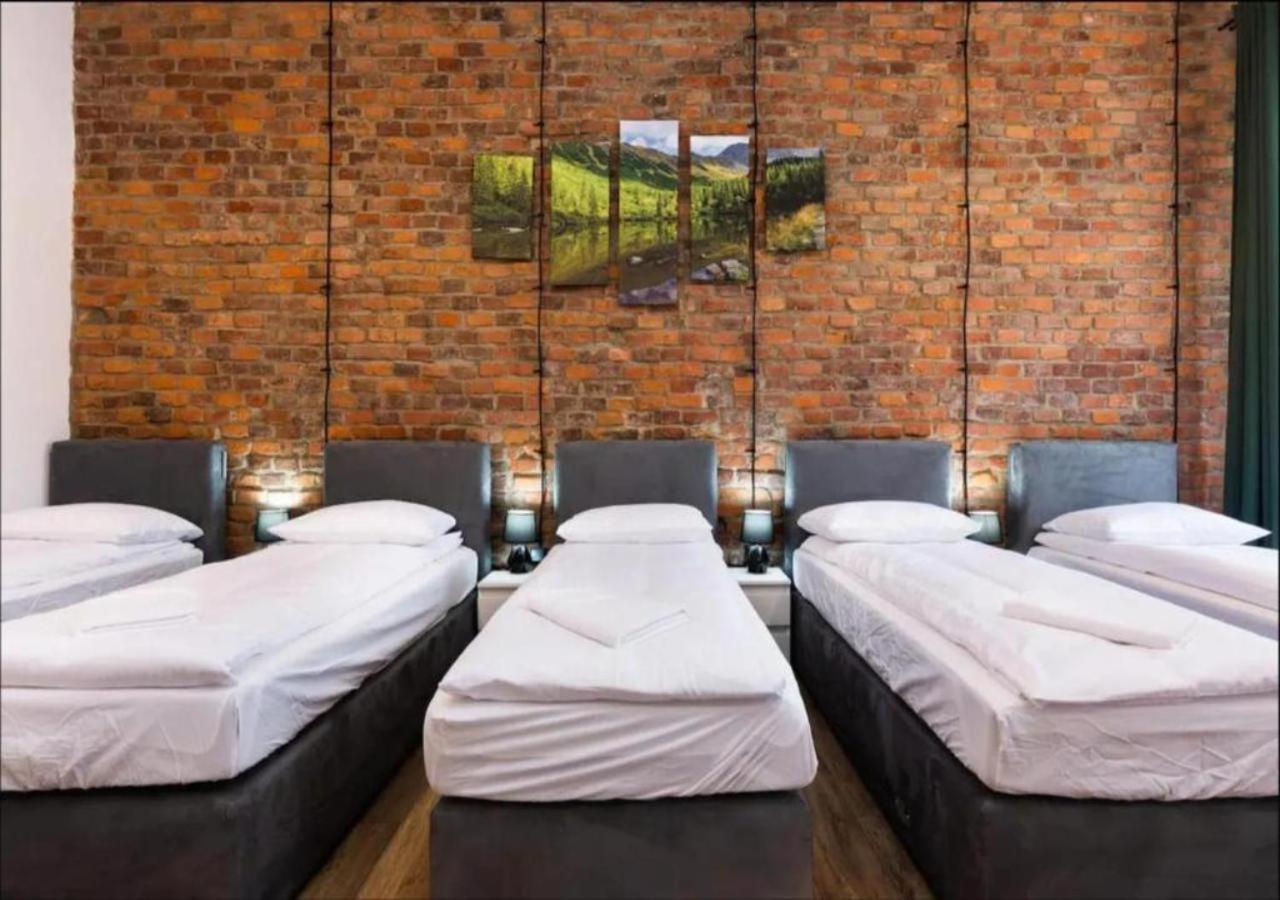 Spacious City Center Family Apartments Cracovia Esterno foto