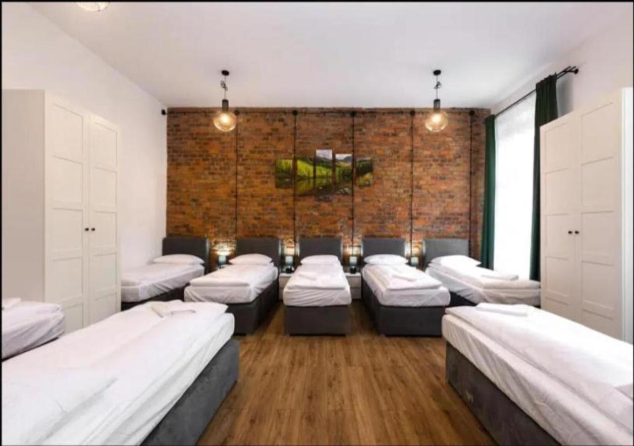 Spacious City Center Family Apartments Cracovia Esterno foto