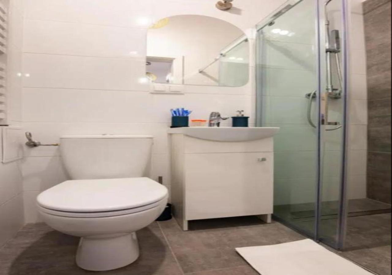 Spacious City Center Family Apartments Cracovia Esterno foto